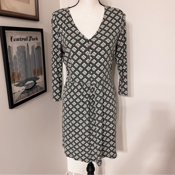 Boden Sabrina Jersey Tunic Dress Broad Bean Bud Tile 3/4 Sleeve V-Neck SZ 10 - Picture 1 of 5